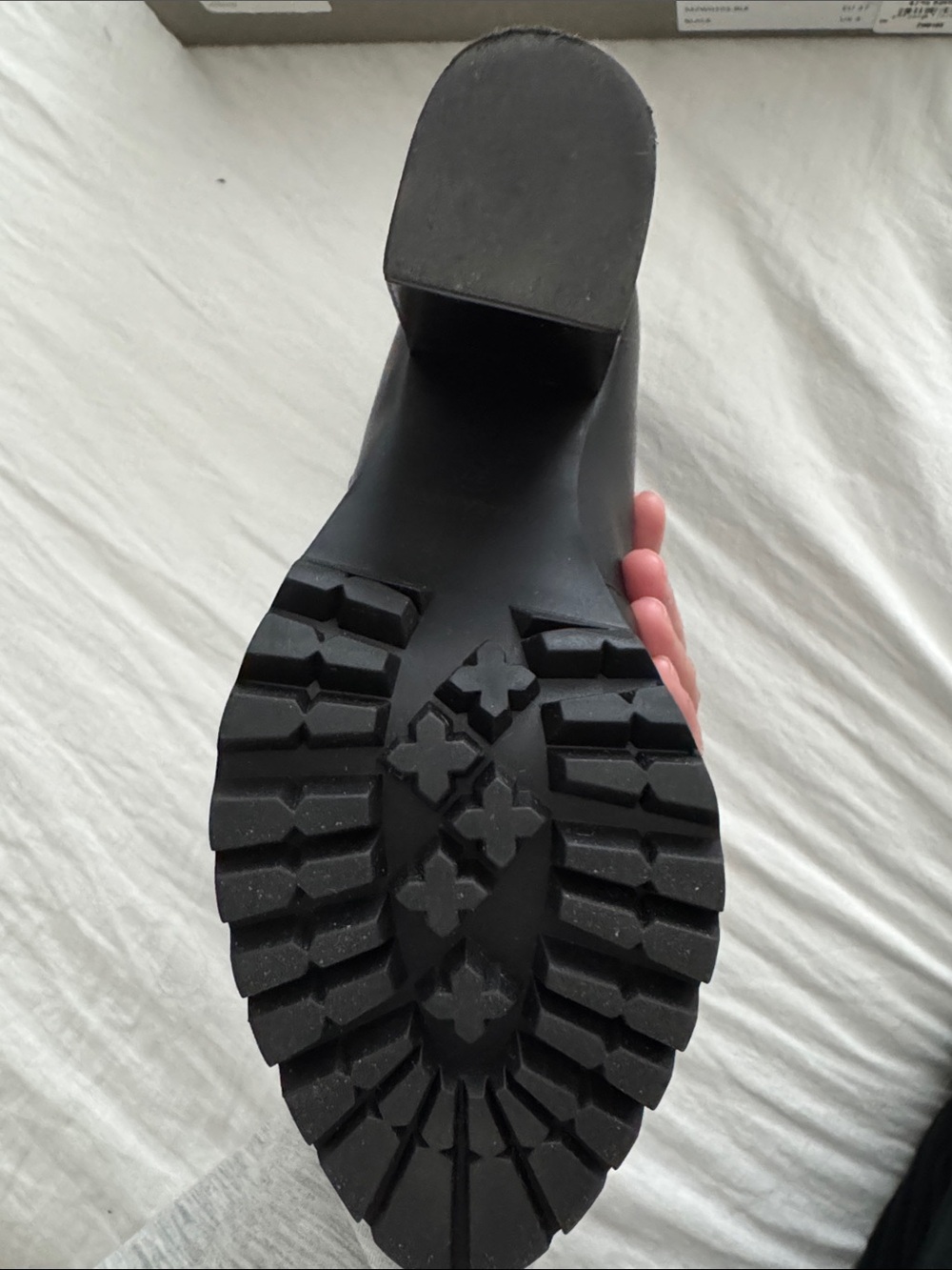 Allsaints Ana crust calf Black Leather Boots - Picture 7 of 12